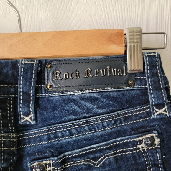 Rock Revival Pearl Skinny Jeans - Picture 8 of 11